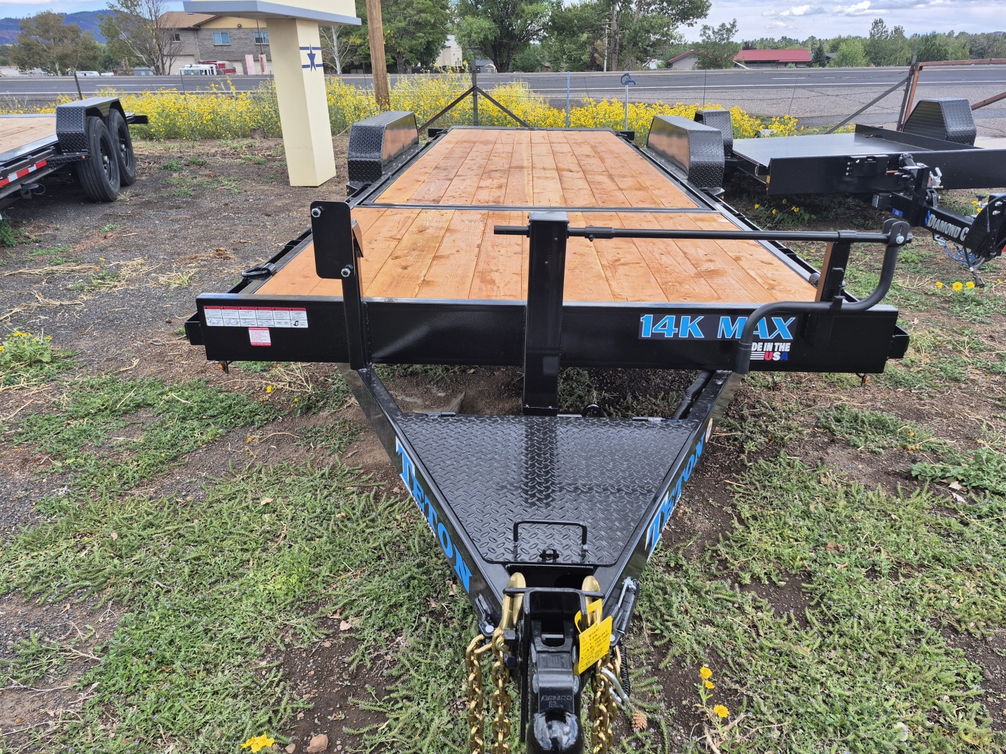 2026 Teton Tandem Axle Tilt Deck/14,000 GVWR/83’X22′