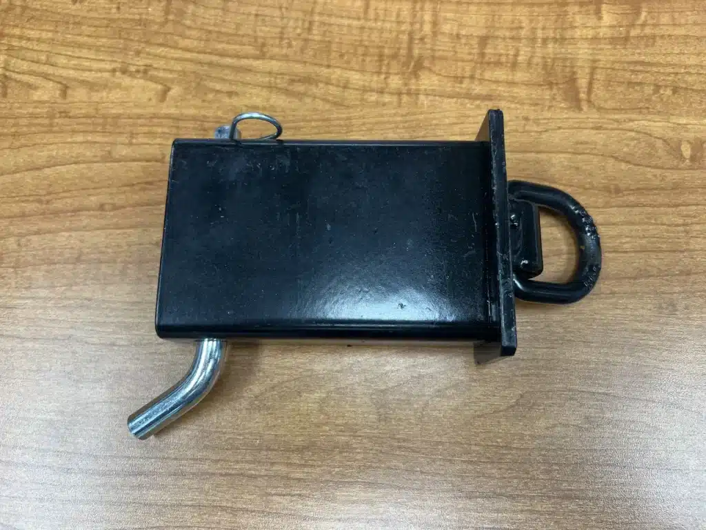 D-Ring Stake Pocket