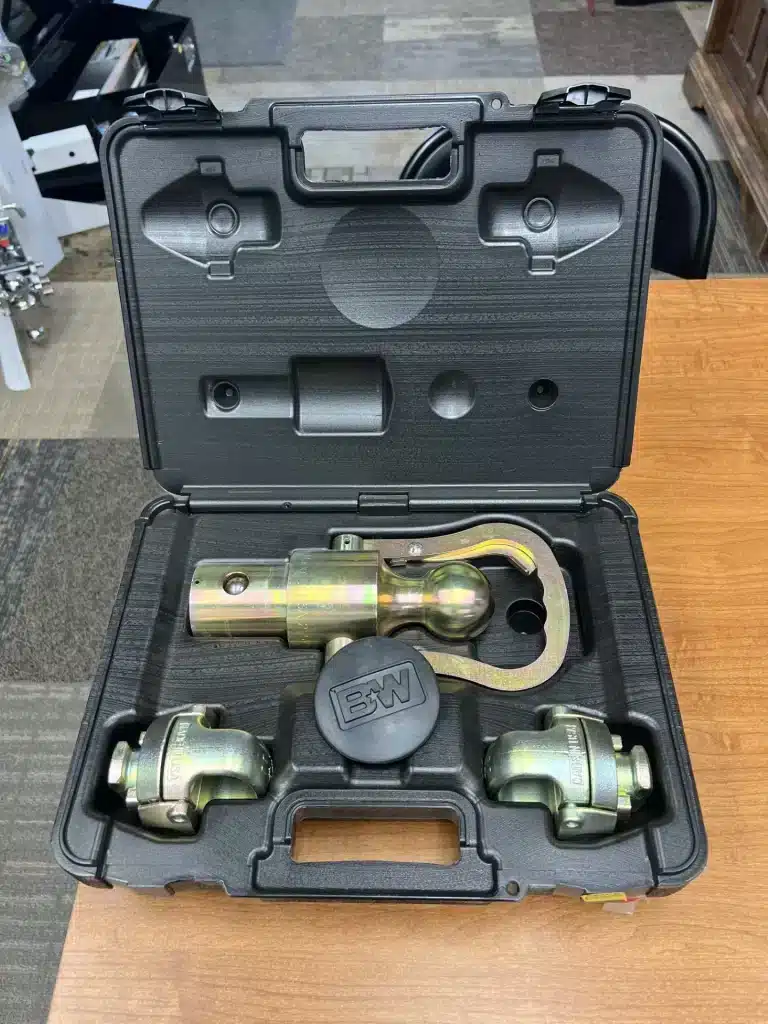 Ball & Safety Chain Kit RAM