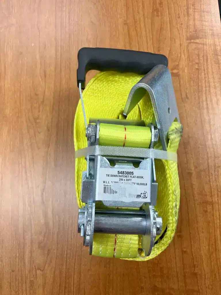 Tie Down, Rachet, 1 piece, 2″x30′, Flath 4/CS Will 3,300 lbs., Capacity: 10k lbs.