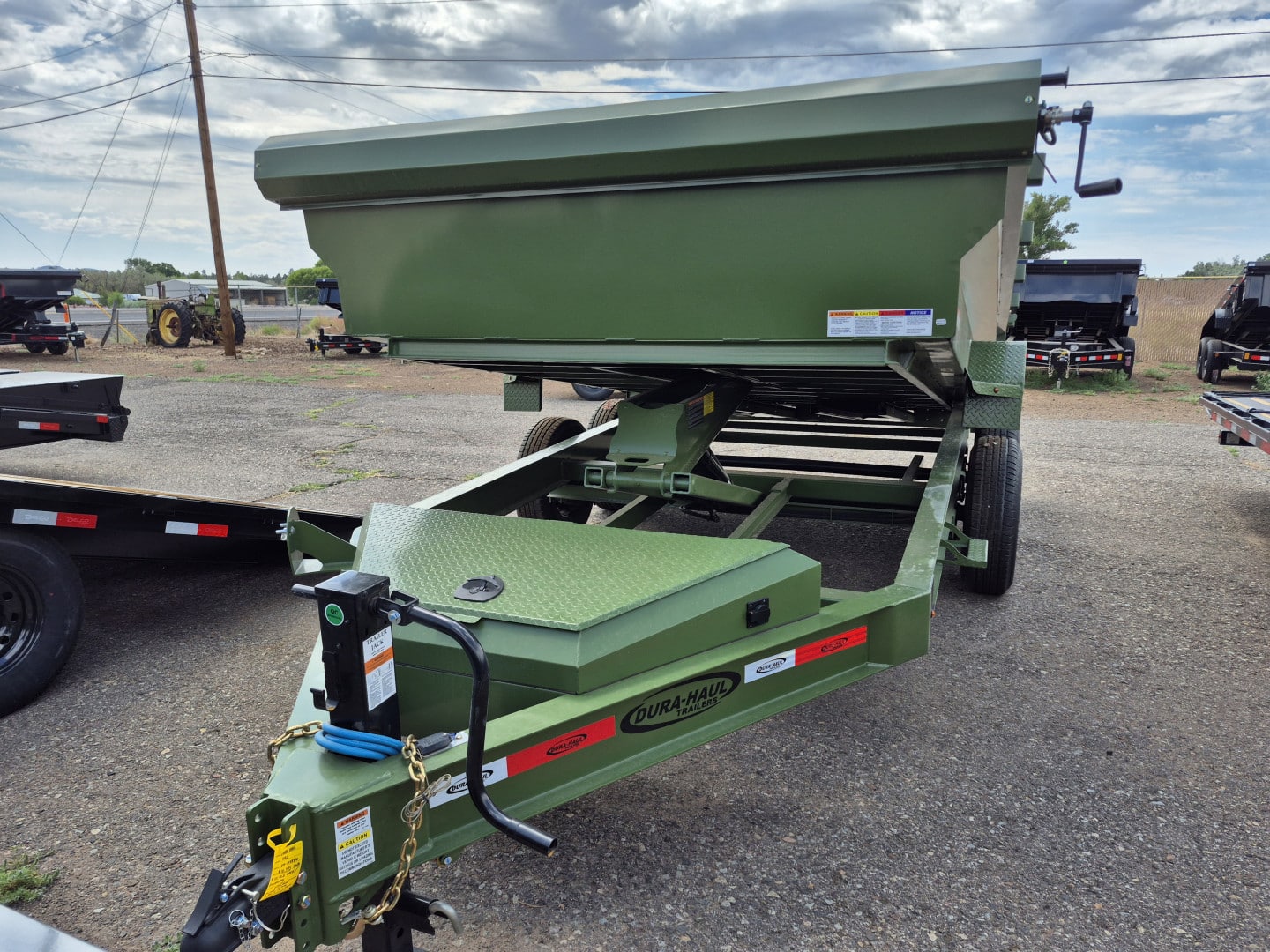 2025 Dura-Haul Tandem Axle Dumper/14,000 GVWR/84’x14’x24″